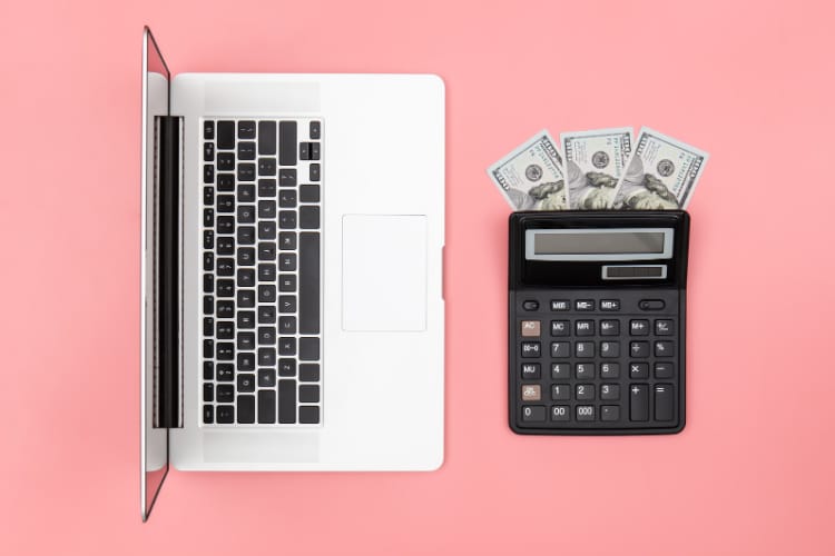 E-Dönüşüm Nedir? Kağıtsız Muhasebe ile Dijital Dönemin Yeni Standardı